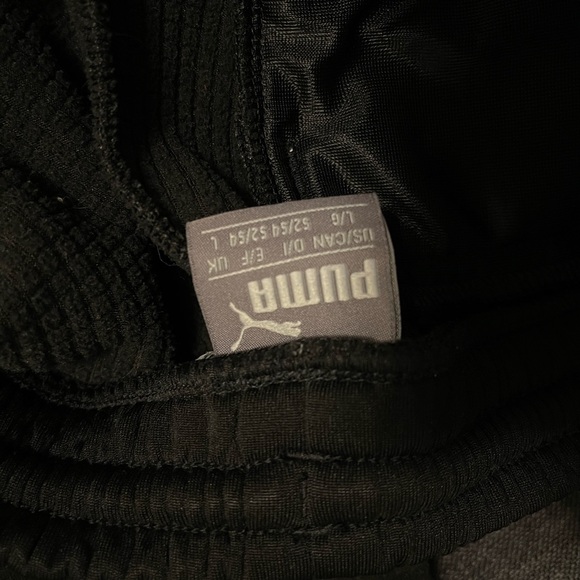 Puma Ferrari Sweatpants - Picture 3 of 3